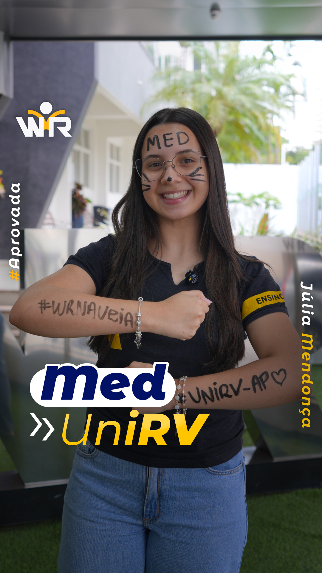 CAPA - Júlia Mendonça - MED - UniRV Aparecida